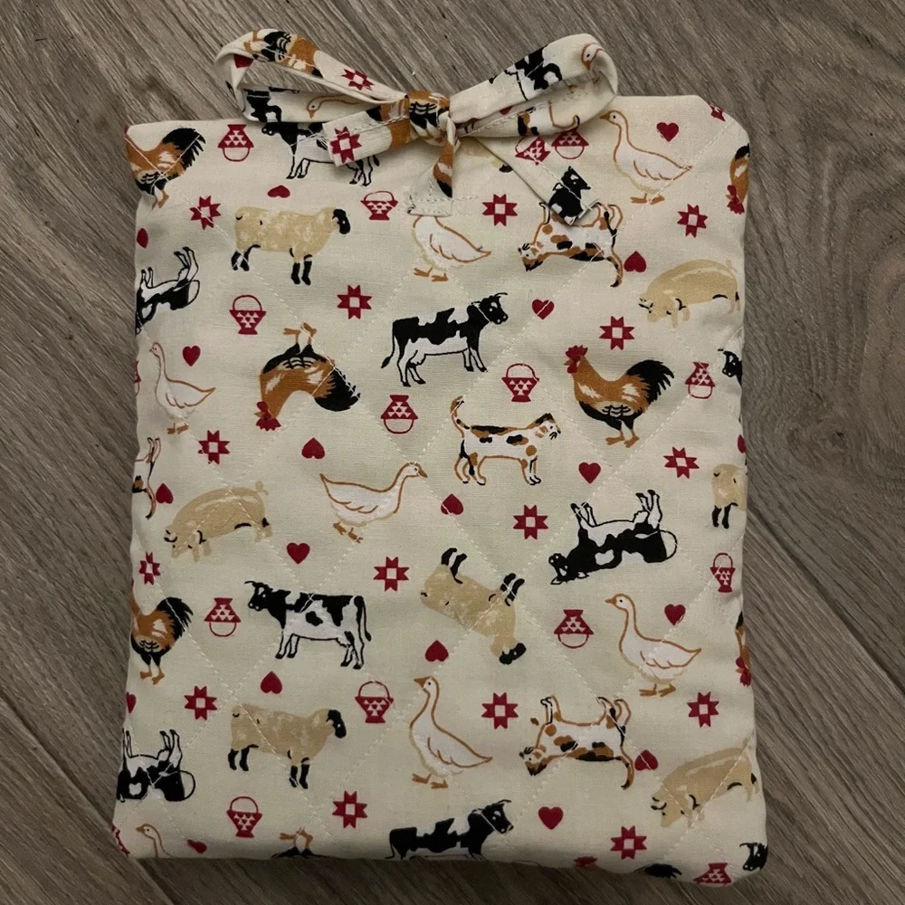 Quilted Farm Animal Kindle Sleeve